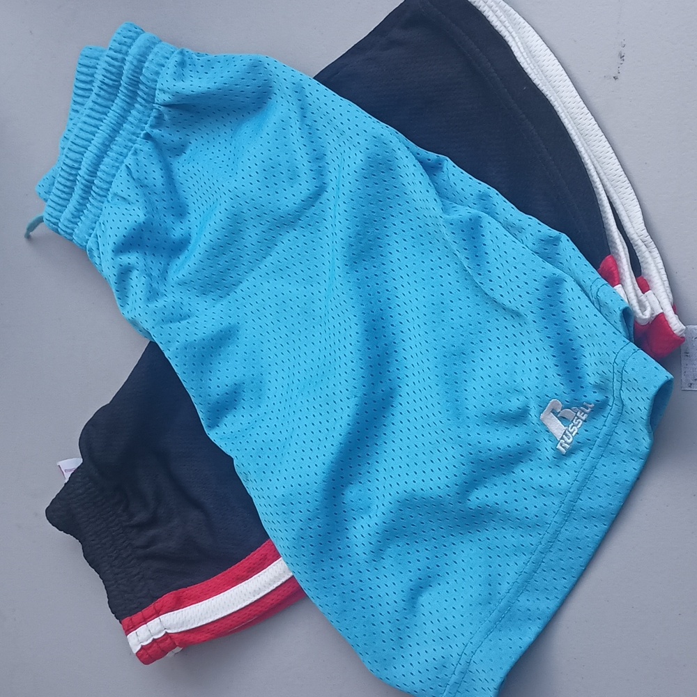 2 pairs of shorts boys size 8 Russell and Star wars